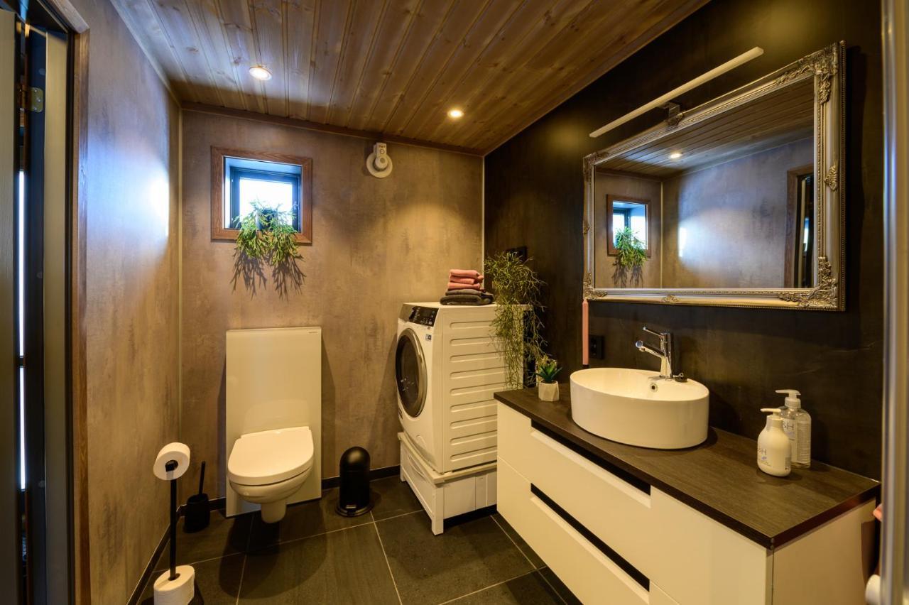 Superior Cabin Ballstad Lofoten Экстерьер фото