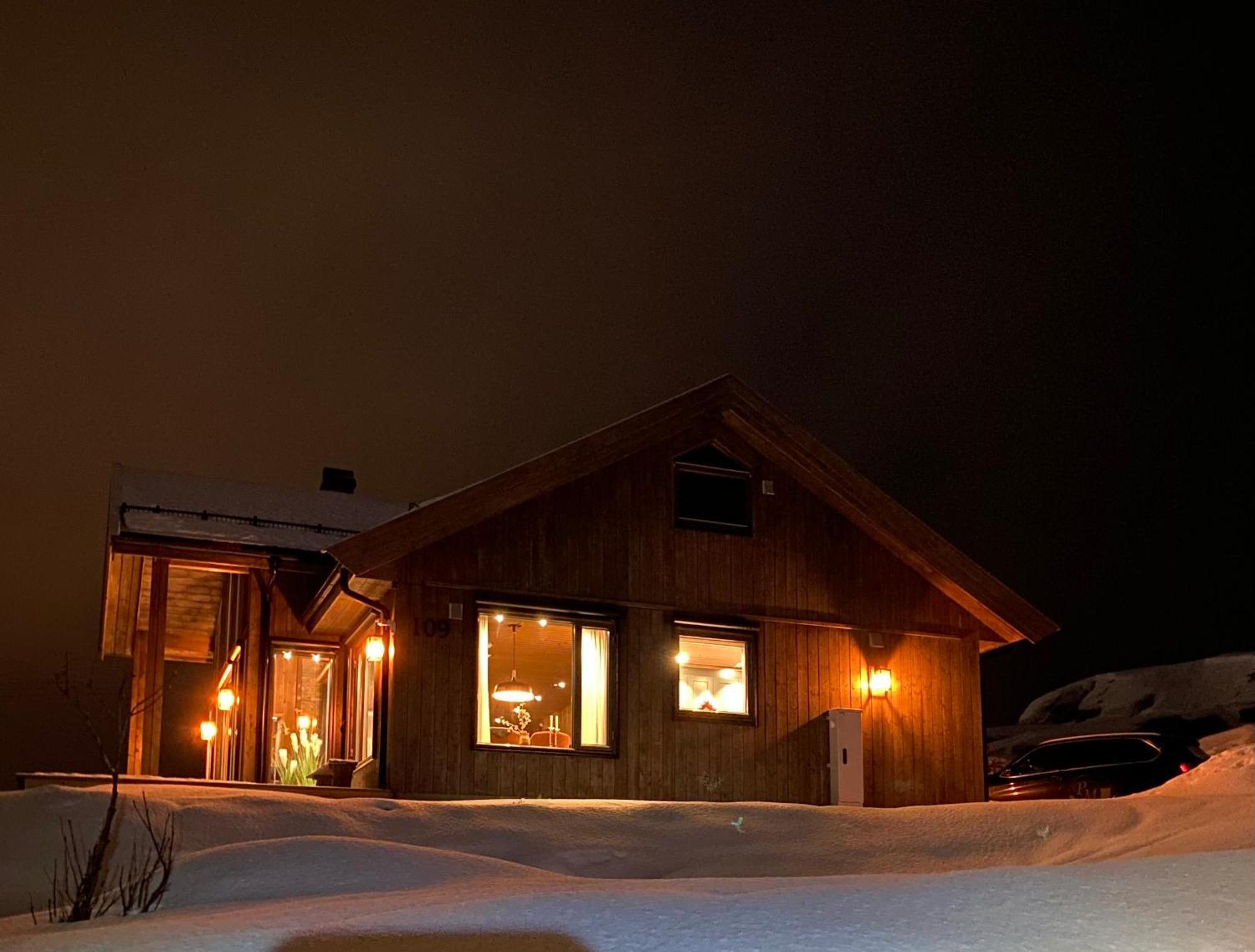 Superior Cabin Ballstad Lofoten Экстерьер фото