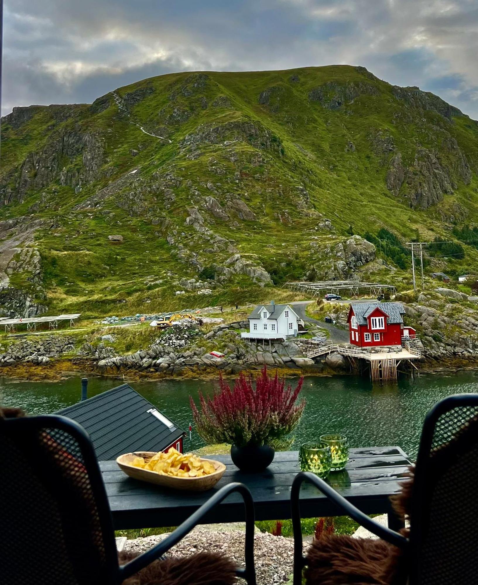 Superior Cabin Ballstad Lofoten Экстерьер фото