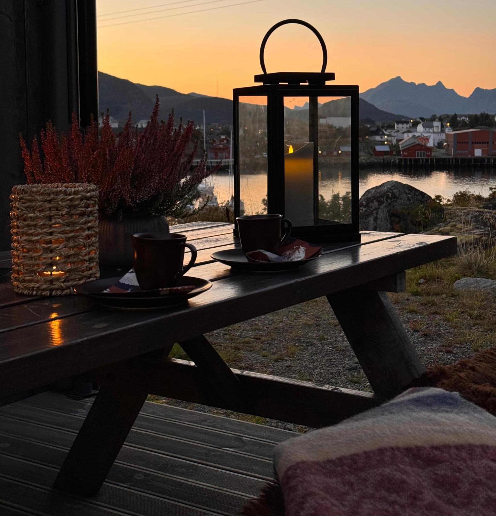 Superior Cabin Ballstad Lofoten Экстерьер фото
