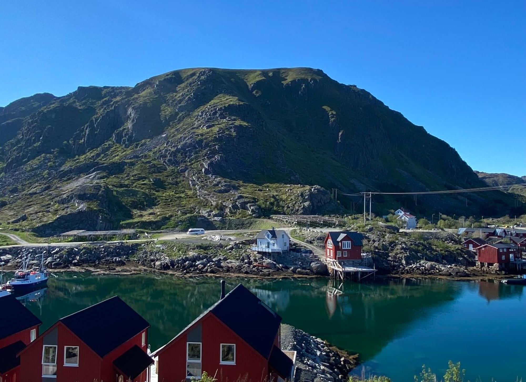 Superior Cabin Ballstad Lofoten Экстерьер фото